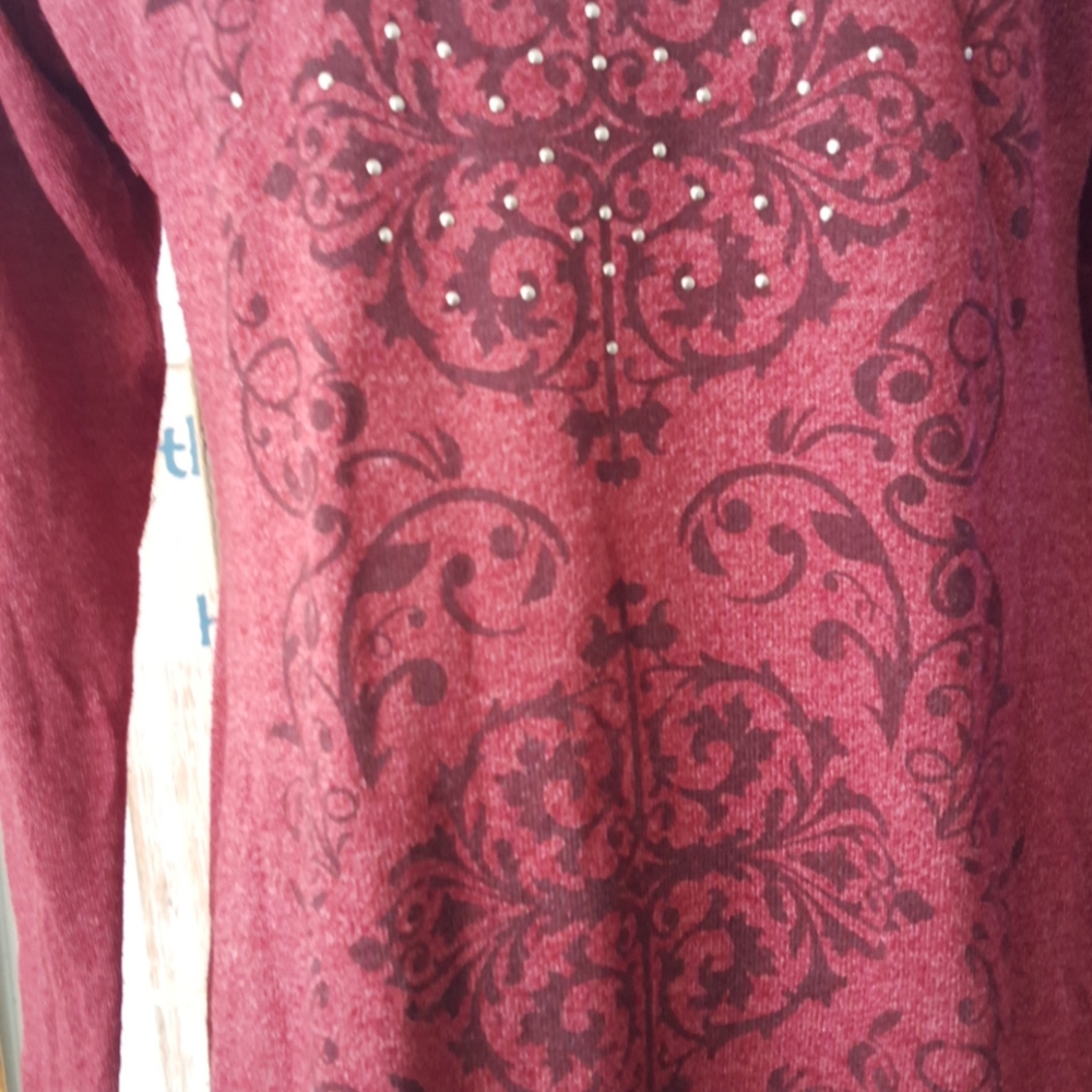 Boho Embellished Burgundy Tunic Top Medium - Picture 2 of 3